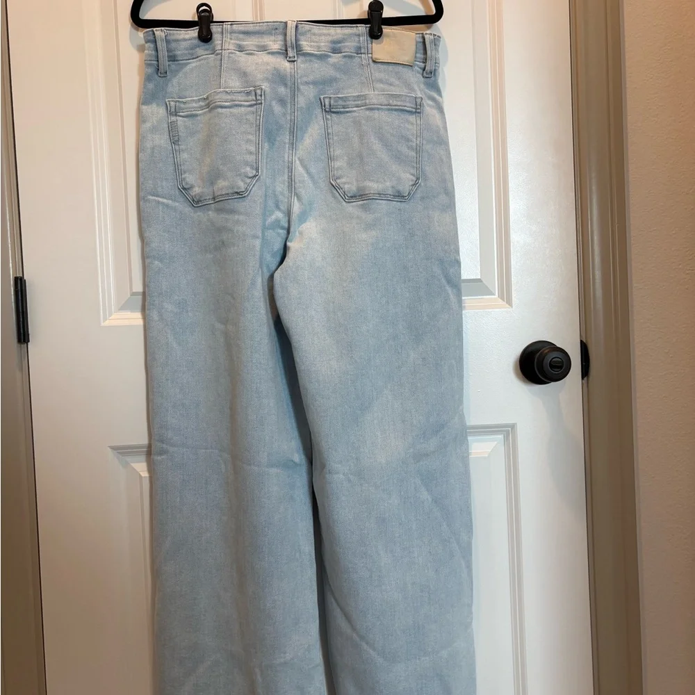 PAIGE Anessa High-Rise Wide Leg Women’s Jeans in Suki Distressed - Size 32P - Picture 11 of 15